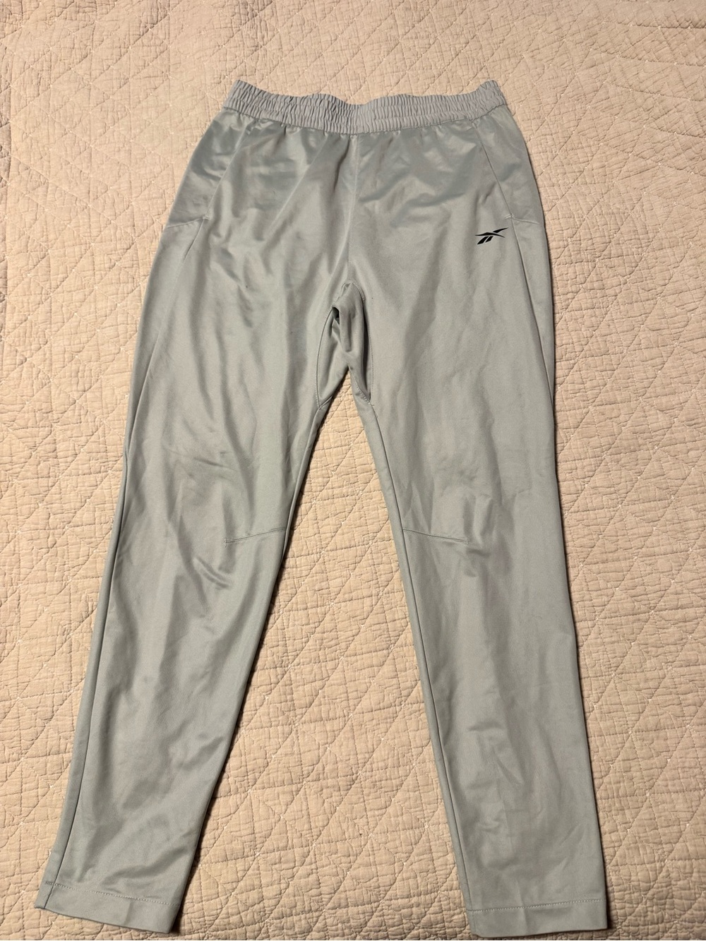 Reebok Men’s Gray Tapered Track Pants Size M Ankle Zips
